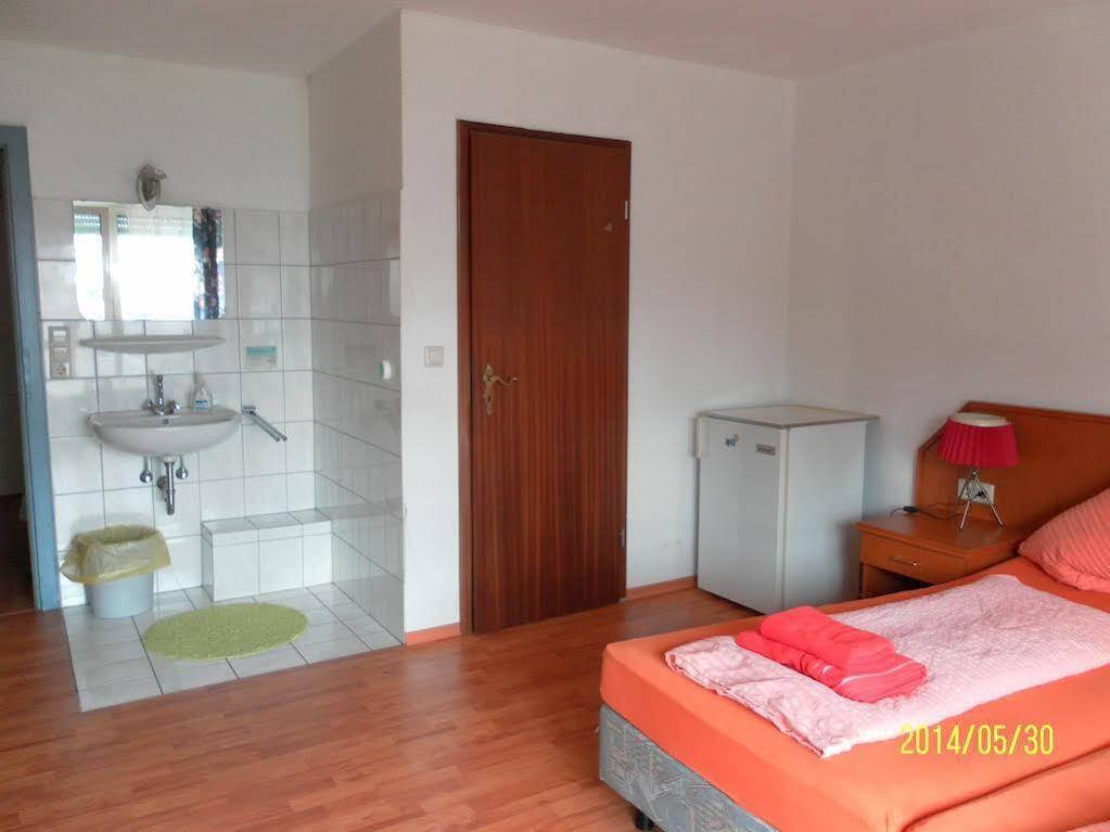 Hotel Am Theater Pforzheim Ngoại thất bức ảnh